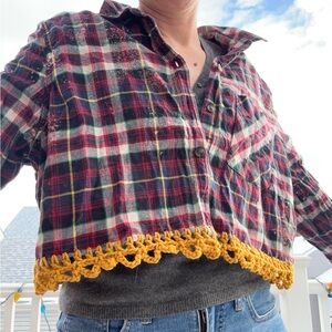 Flannel and crochet crop